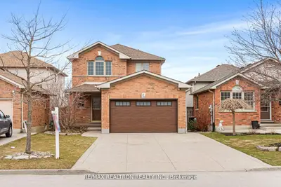 Detached in Hamilton