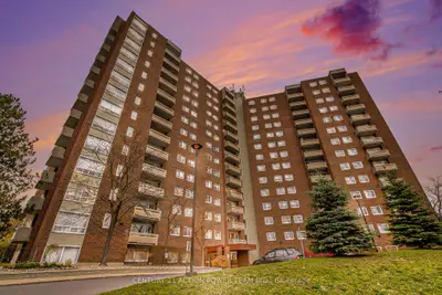 Condo Apartment in Beacon Hill North - South and Area