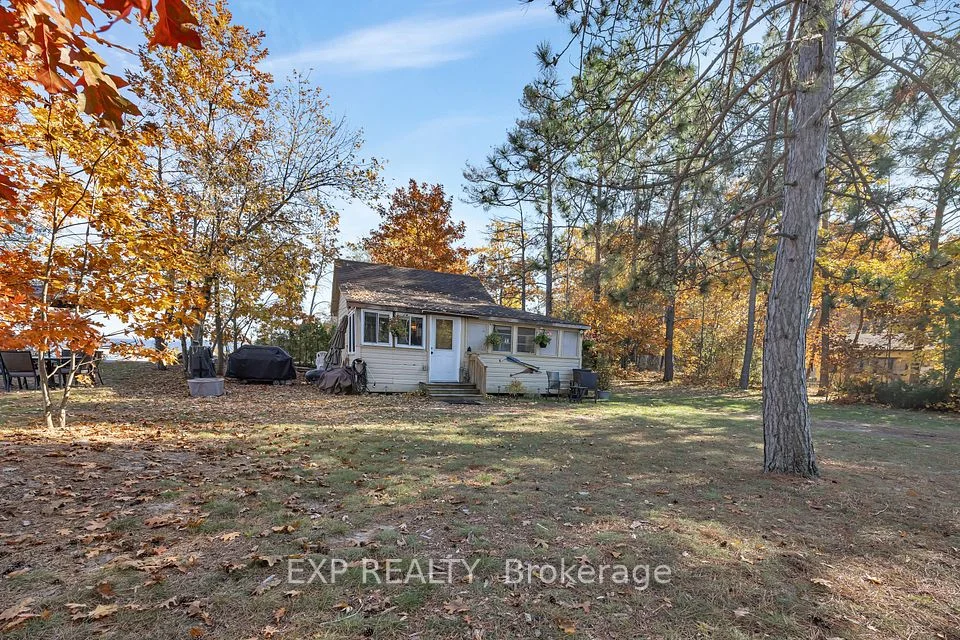 530 Bayview Drive, Constance Bay - Dunrobin - Kilmaurs - Woodlawn, ON K0A 3M0