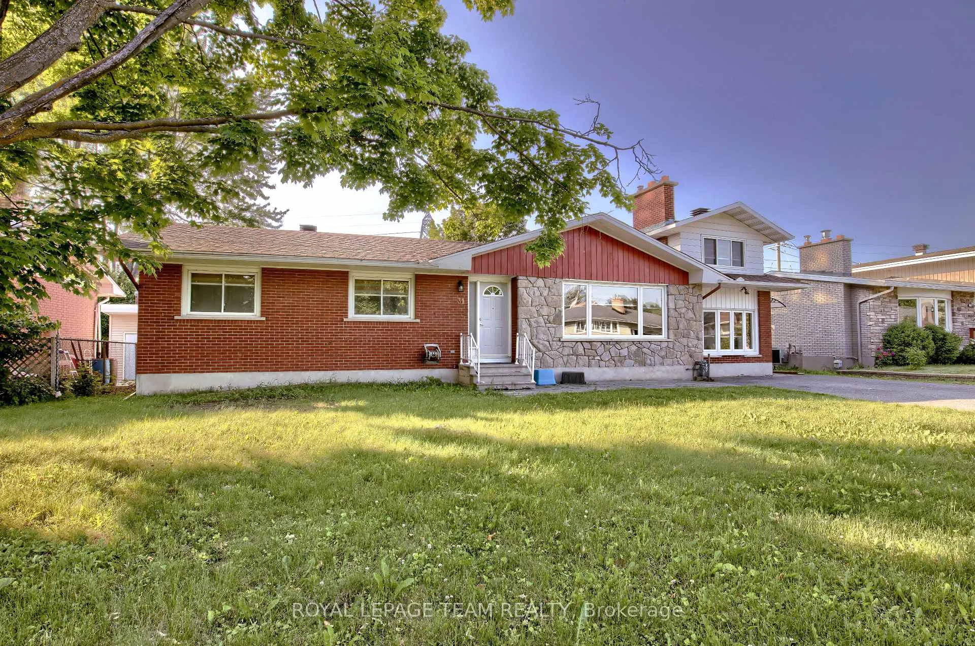 31 Pritchard Drive, South of Baseline to Knoxdale, ON K2G 1B2