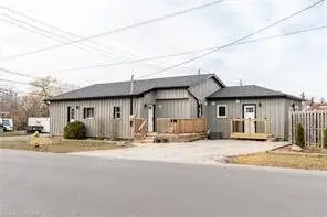 Duplex in St. Catharines