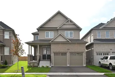 Detached in Shelburne