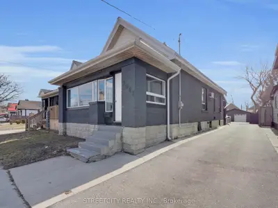 Detached in London East