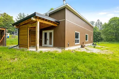 Detached in Tay Valley