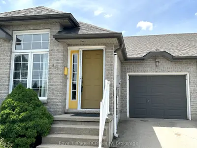Att/Row/Townhouse in Owen Sound