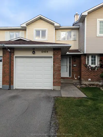 Condo Townhouse in Orleans - Convent Glen and Area