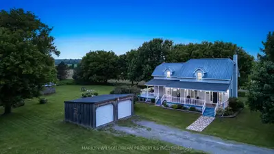 Detached in South Dundas