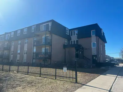 Condo Apartment in Belleville