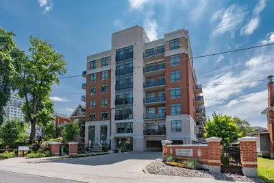 Condo Apartment in Kitchener