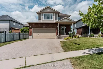 Detached in Wilmot