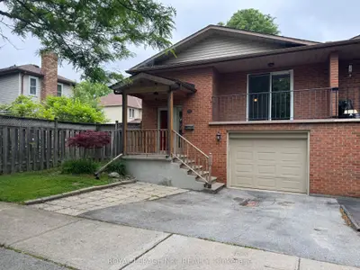Semi-Detached in Niagara Falls