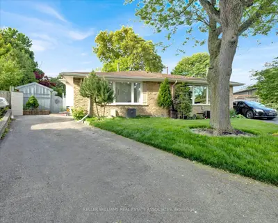 Semi-Detached in Hamilton