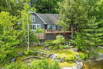 Detached in Muskoka Lakes