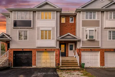 Att/Row/Townhouse in Carlington - Central Park