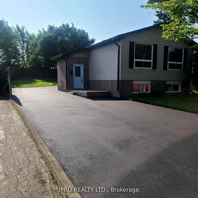 Detached in Hamilton