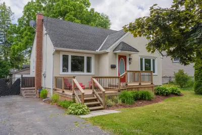 Detached in Welland
