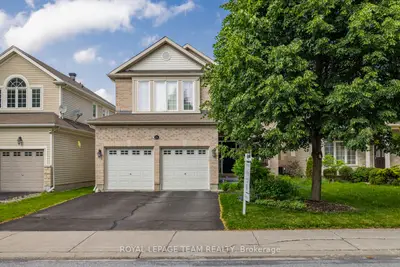Detached in Barrhaven