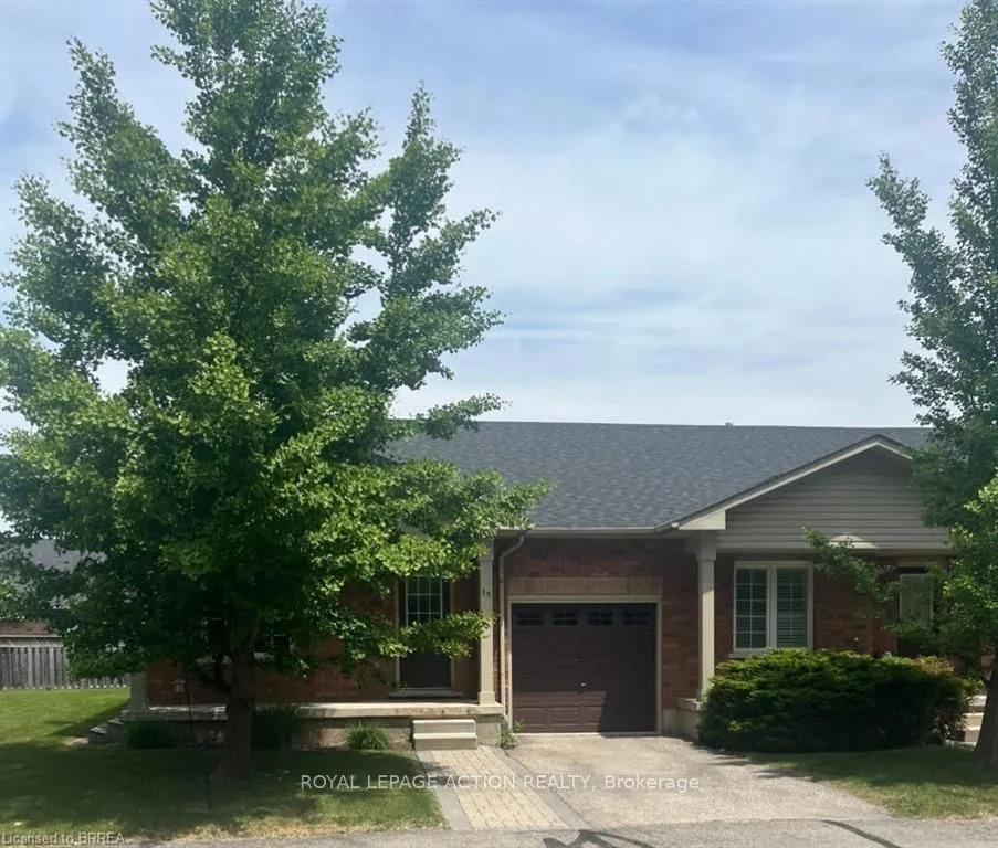 54 Garden Avenue 35, Brantford, ON N3S 0A1