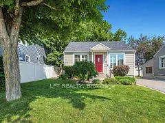 77 Harrold Place, Carlington - Central Park, ON K1Z 7N7