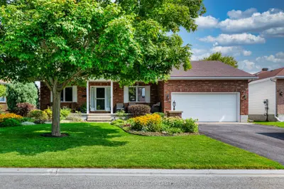 Detached in Stittsville - Munster - Richmond
