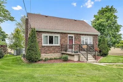 Detached in Hamilton