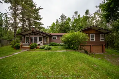 Detached in Trent Lakes