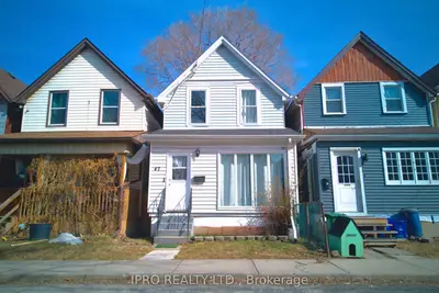 Detached in Hamilton