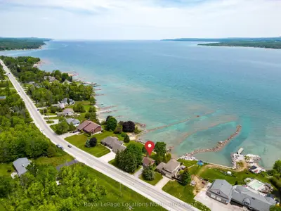 Detached in Georgian Bluffs