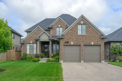 928 Zaifman Circle, London North, ON N5X 0M9