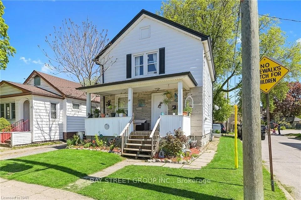 18 RUSSELL Avenue Main, St. Catharines, ON L2R 1V3