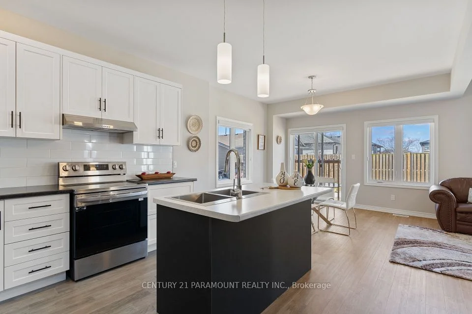 72 Bradley Avenue, Welland, ON L3B 0K1