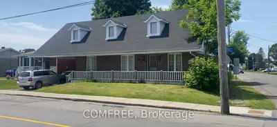 Detached in Russell