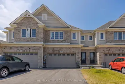 Att/Row/Townhouse in Thorold
