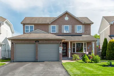 Detached in Orleans - Convent Glen and Area
