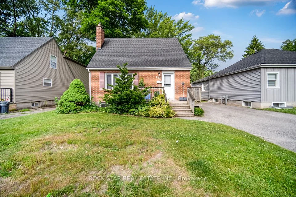 222 RATHNALLY Street, London North, ON N6H 2E3