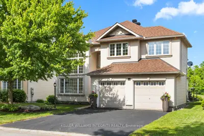 Detached in Barrhaven