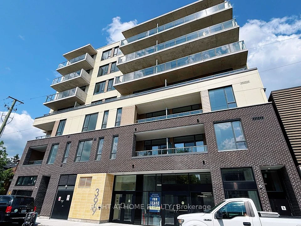 399 Winston Avenue 402, Carlingwood - Westboro and Area, ON K2A 1Y8