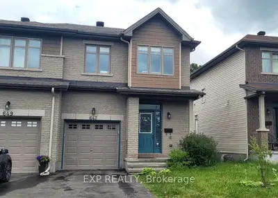 Att/Row/Townhouse in Leitrim