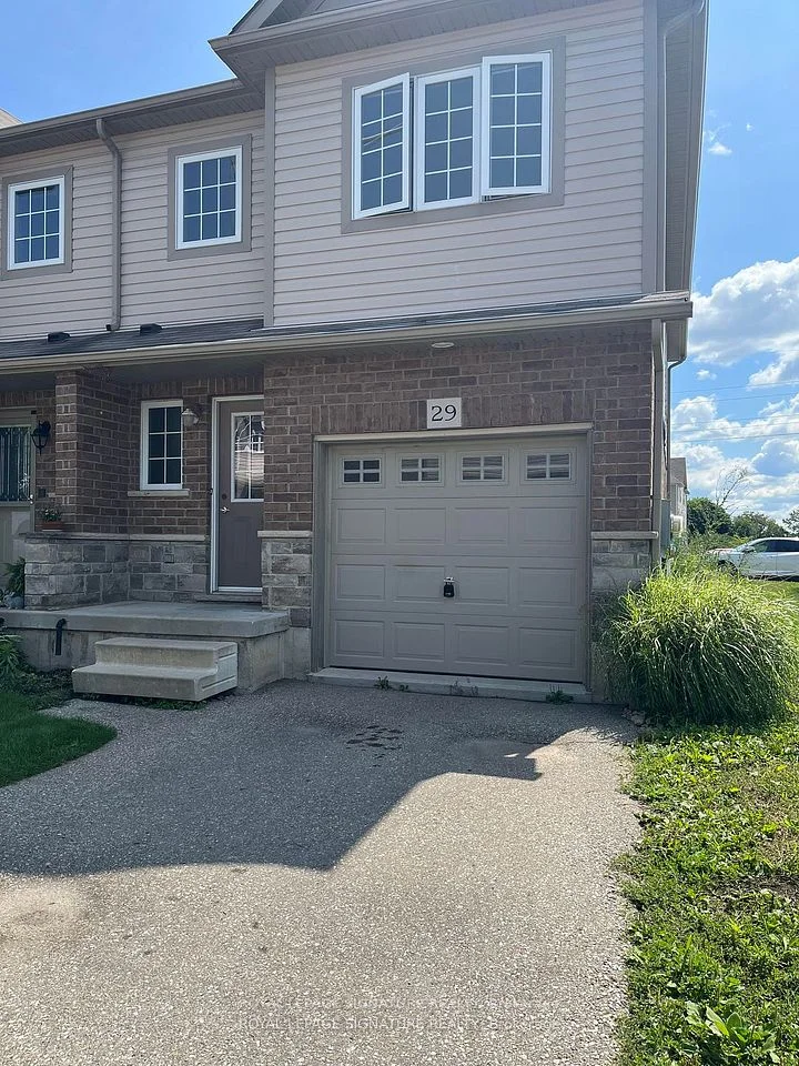 355 Fisher Mills Road 29, Cambridge, ON N3C 4N5