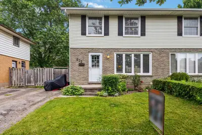 Semi-Detached in London South