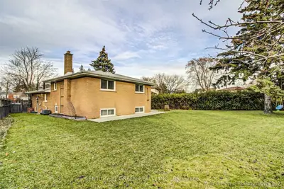 Detached in Hamilton