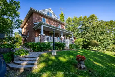 Detached in Hamilton Township