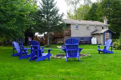 Detached in Stone Mills