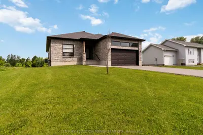 Duplex in Clarence-Rockland