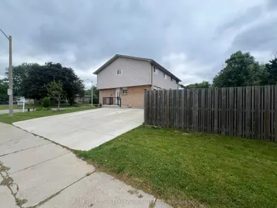 Semi-Detached in Hamilton