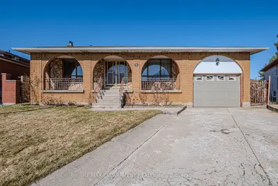 Detached in Hamilton
