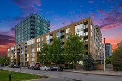 250 Lett Street 906, West Centre Town, ON K1R 0A8