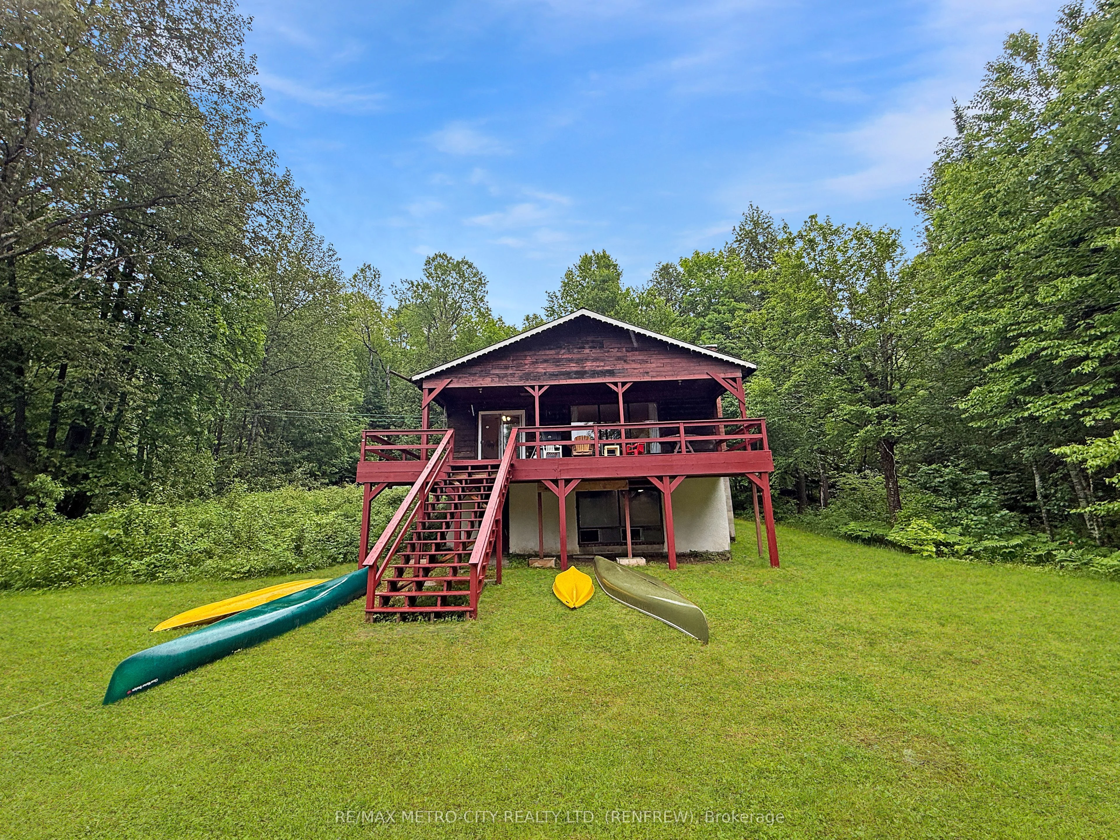 406 B Finns Road, Greater Madawaska, ON K0J 2R0