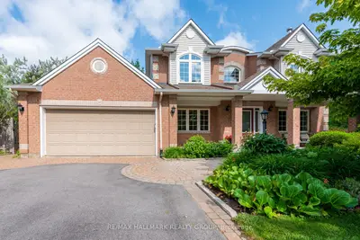 Detached in Stittsville - Munster - Richmond