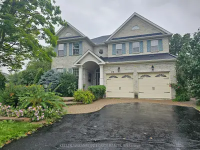Detached in Barrhaven